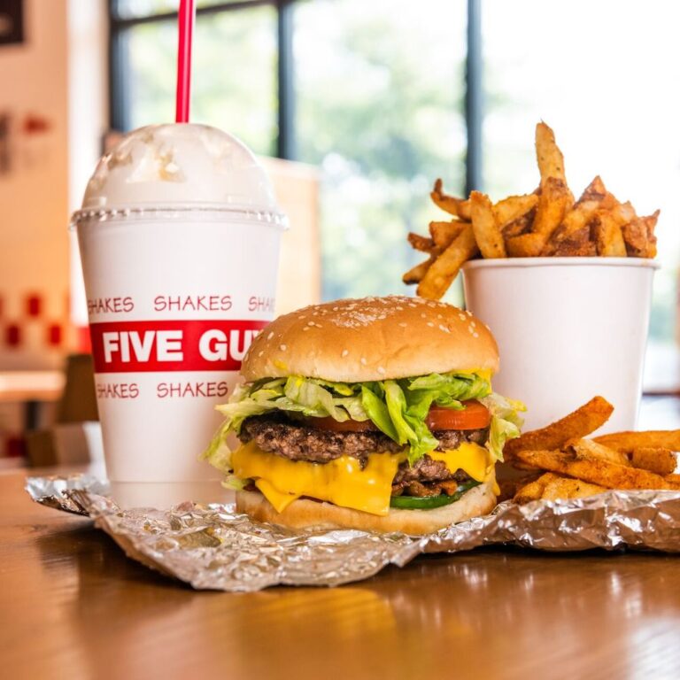 日本未上陸！アメリカのハンバーガー屋さんFive Guysへ！